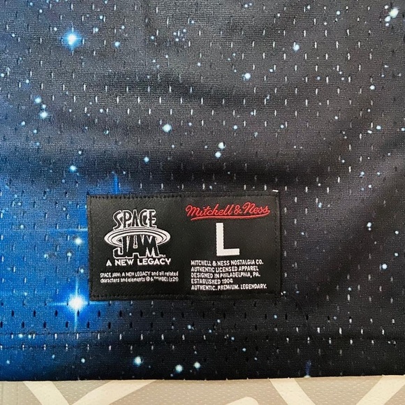 Mitchell and ness space jam basketball jersey - Picture 3 of 7